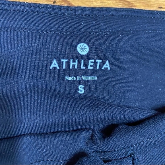ATHLETA BARE TO RUN KNICKER Black & Momentum Tank - Picture 10 of 10